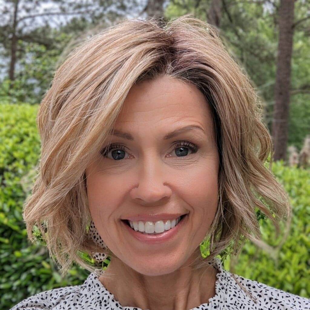 Lisa Merritt, manager of Trendz Wig & Topper Boutique